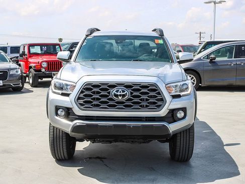 Used 2023 Toyota Tacoma TRD Off-Road w/ Technology Package image 3