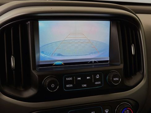 Used 2018 Chevrolet Colorado LT w/ Luxury Package, Chrome AWD/4WD image 16