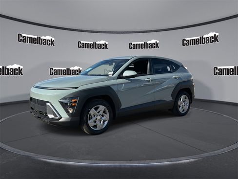 New 2026 Hyundai Kona SE image 3