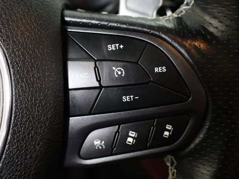 Used 2023 Dodge Durango SRT image 54