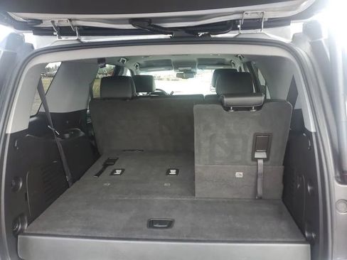 Used 2017 Chevrolet Tahoe LT image 6