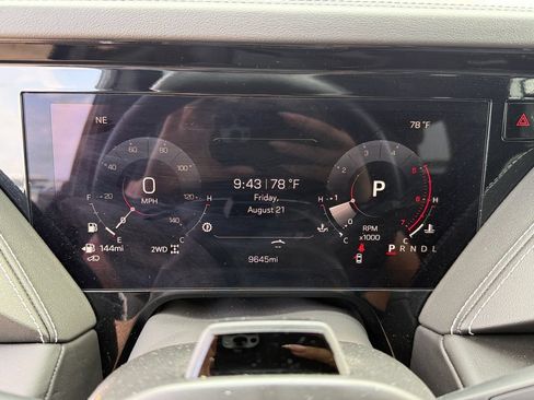 Used 2026 GMC Yukon AT4 Ultimate AWD/4WD image 14