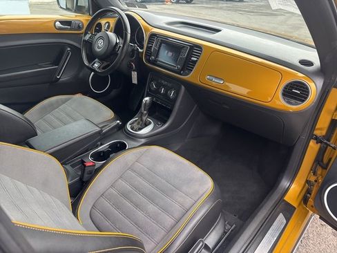 Used 2016 Volkswagen Beetle 1.8T Dune image 11