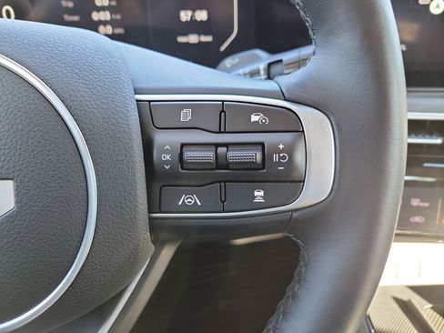 Used 2025 Kia K5 EX image 29