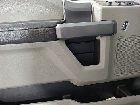 Used 2020 Ford F150 XLT w/ Equipment Group 302A Luxury image 14