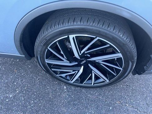 Used 2025 Lincoln Aviator Reserve w/ Equipment Group 201A image 6