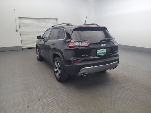 Used 2022 Jeep Cherokee Limited image 5