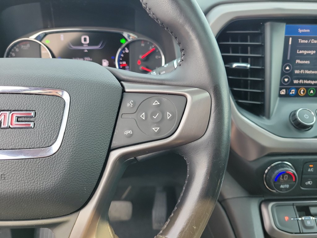 Used 2022 GMC Acadia AT4 w/ Technology Package AWD/4WD image 25