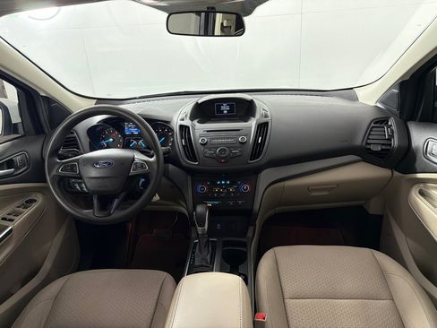 Used 2018 Ford Escape SE FWD image 25