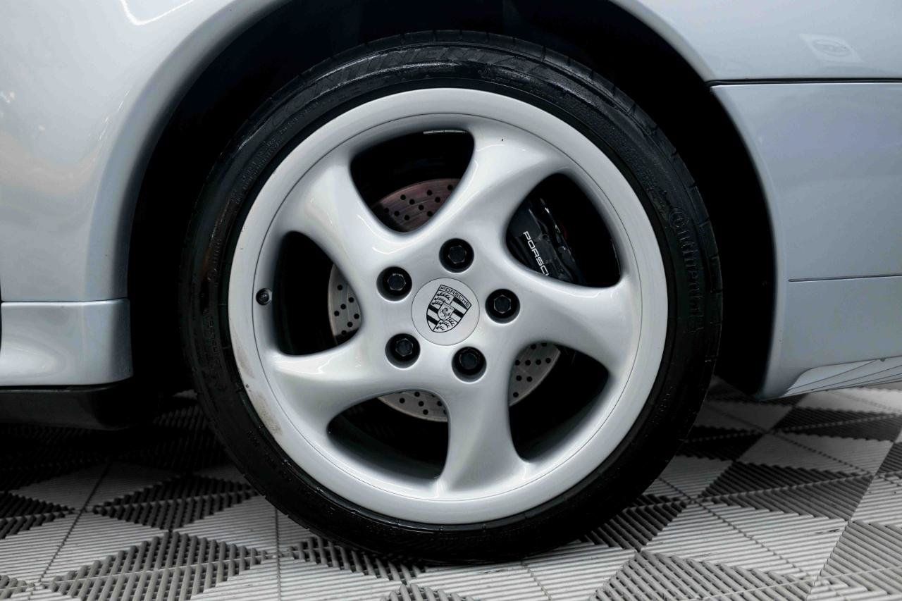Used 1998 Porsche 911 Carrera S RWD image 31
