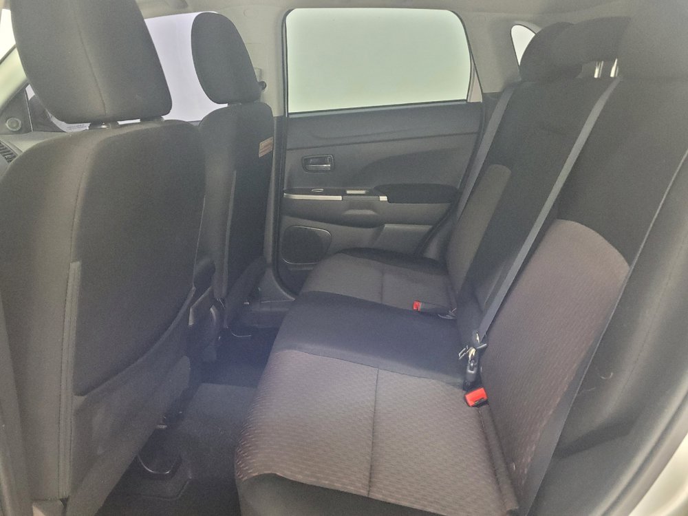 Used 2018 Mitsubishi Outlander Sport ES AWD/4WD image 18