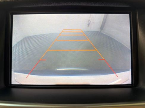 Used 2015 Chevrolet Tahoe LT w/ Luxury Package image 23