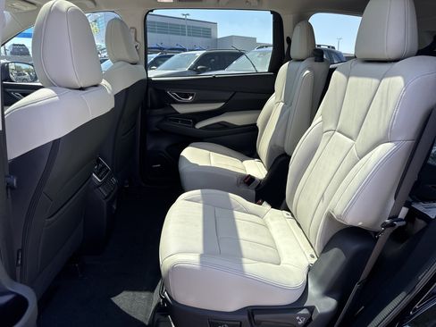New 2026 Subaru Ascent Limited image 30