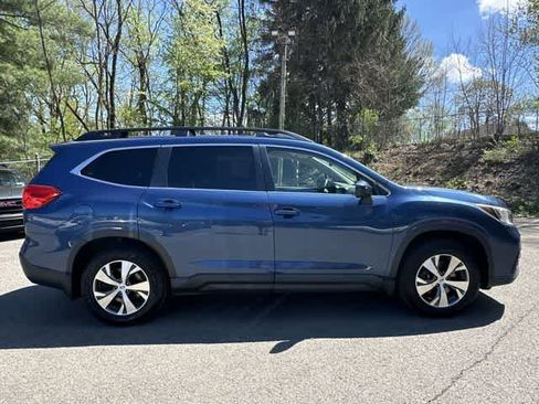 Used 2019 Subaru Ascent Premium AWD/4WD image 3