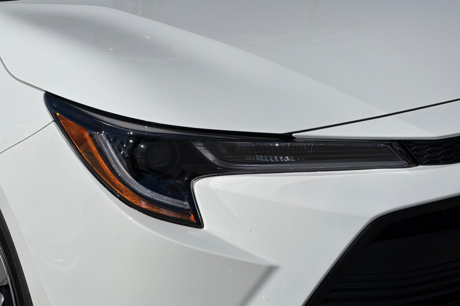 New 2027 Toyota Corolla LE FWD image 28