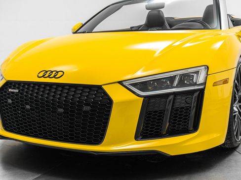 Used 2018 Audi R8 V10 AWD/4WD image 33