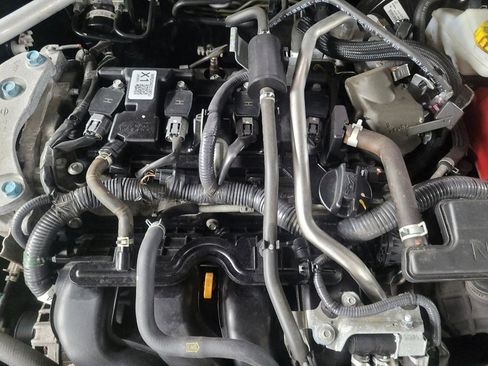 Used 2022 Nissan Sentra SV image 30