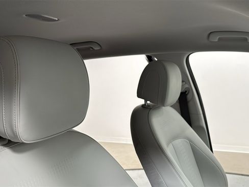 Used 2022 Hyundai Ioniq 5 SEL w/ Cargo Package image 19