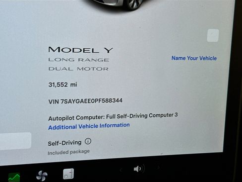 Used 2023 Tesla Model Y Long Range AWD/4WD image 19