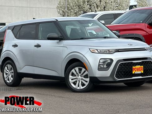 Used 2020 Kia Soul LX image 1