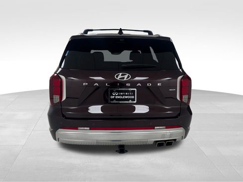 Used 2023 Hyundai Palisade Calligraphy image 6