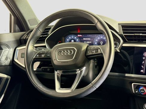 Used 2020 Audi Q3 2.0T Premium w/ Convenience Package AWD/4WD image 10