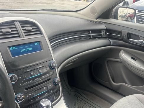 Used 2014 Chevrolet Malibu LS image 26