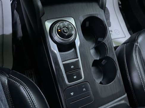 Used 2021 Ford Escape SEL w/ Technology Package image 25