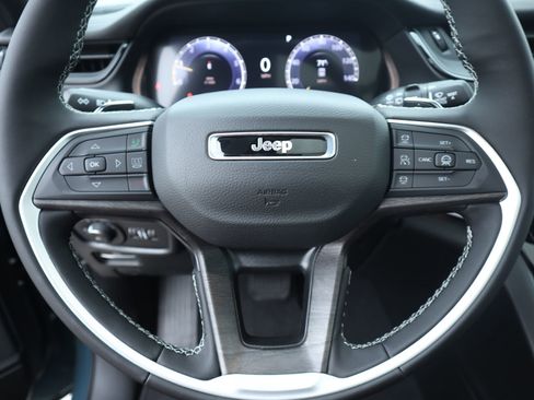 New 2026 Jeep Grand Cherokee L Limited w/ Limited Altitude Package AWD/4WD image 3