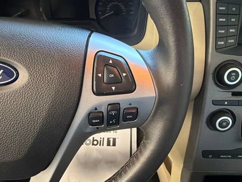 Used 2014 Ford Flex SE FWD image 17