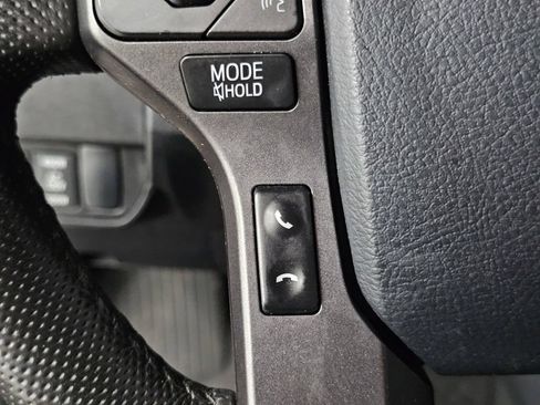 Used 2023 Toyota Tacoma TRD Sport AWD/4WD image 31