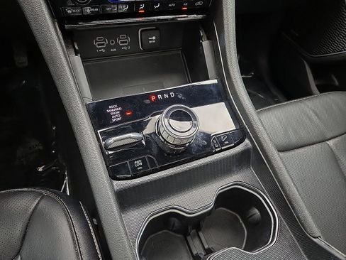 Used 2024 Jeep Grand Cherokee Limited 4xe w/ Luxury Tech Group II AWD/4WD image 30