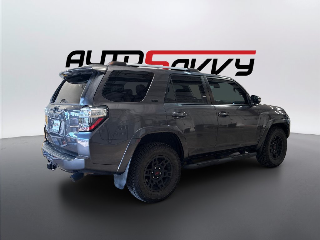 Used 2022 Toyota 4Runner SR5 Premium w/ Moonroof Package RWD image 5