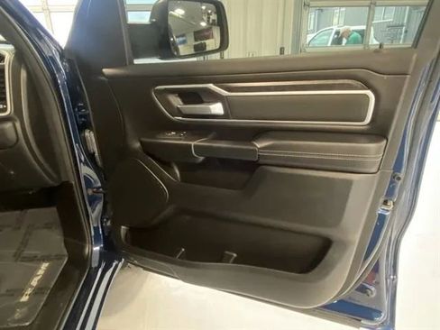 Used 2023 RAM 1500 Big Horn AWD/4WD image 23