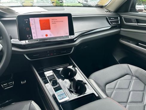 New 2026 Volkswagen Atlas Peak Edition AWD/4WD image 26