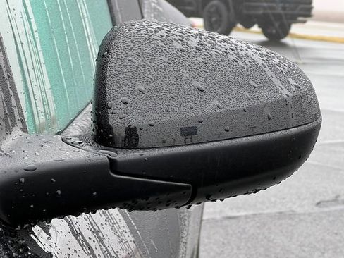 Certified 2024 Chevrolet Trax LT w/ LT Convenience Package image 34