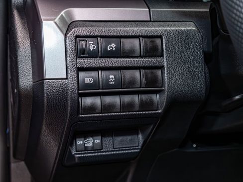 Used 2026 Toyota Tacoma SR5 w/ SR5 Upgrade Package image 17