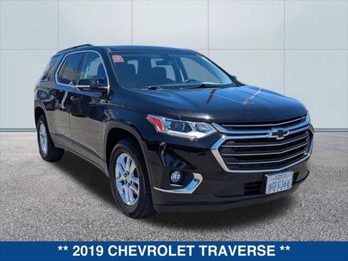 Used 2019 Chevrolet Traverse LT w/ LPO, Cargo Package FWD image 7