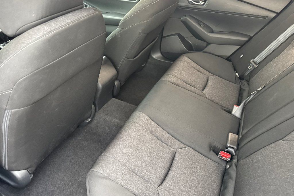Certified 2023 Honda Accord EX image 5