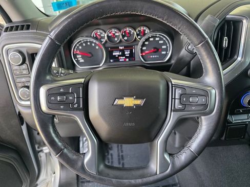 Used 2021 Chevrolet Silverado 1500 LT AWD/4WD image 25