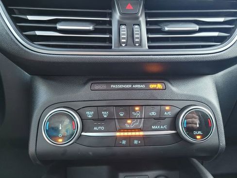 Used 2025 Ford Escape Active image 23