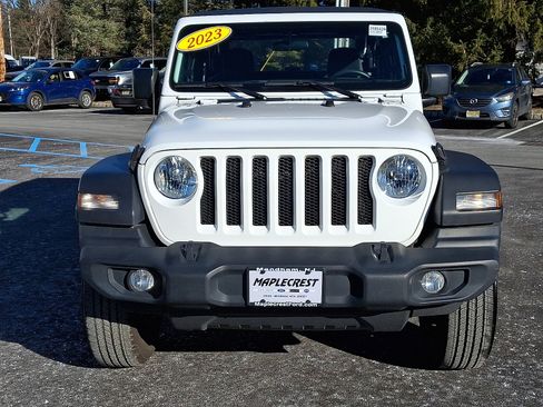 Used 2023 Jeep Wrangler Sport image 2