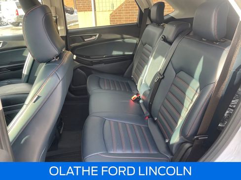 Used 2022 Ford Edge SEL w/ Sport Appearance Package image 27