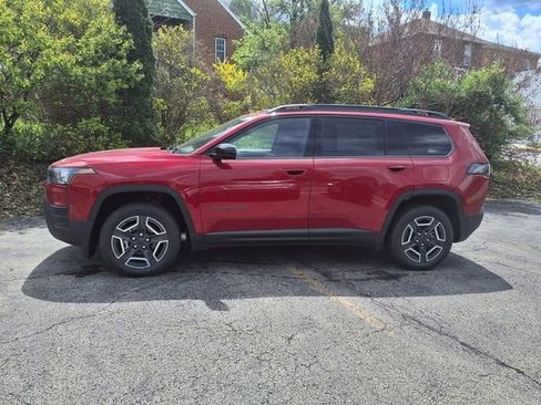 New 2026 Jeep Cherokee Laredo AWD/4WD image 4