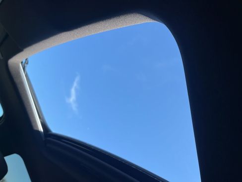 Used 2021 GMC Sierra 2500 Denali w/ Denali Ultimate Package image 10