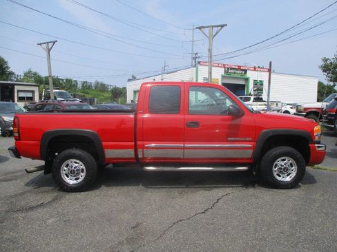 Used 2005 GMC Sierra 2500 SLE w/ Snow Plow Prep Package image 6