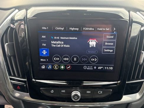 Used 2023 Chevrolet Traverse LT image 18