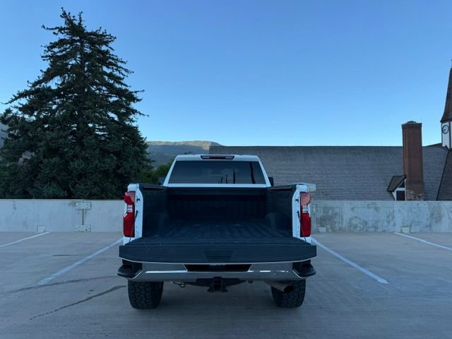 Used 2024 Chevrolet Silverado 2500 LT AWD/4WD image 8