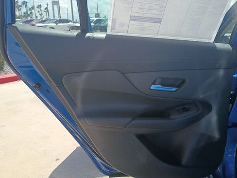 New 2026 Nissan Sentra SR w/ Floor Mat Package FWD image 39