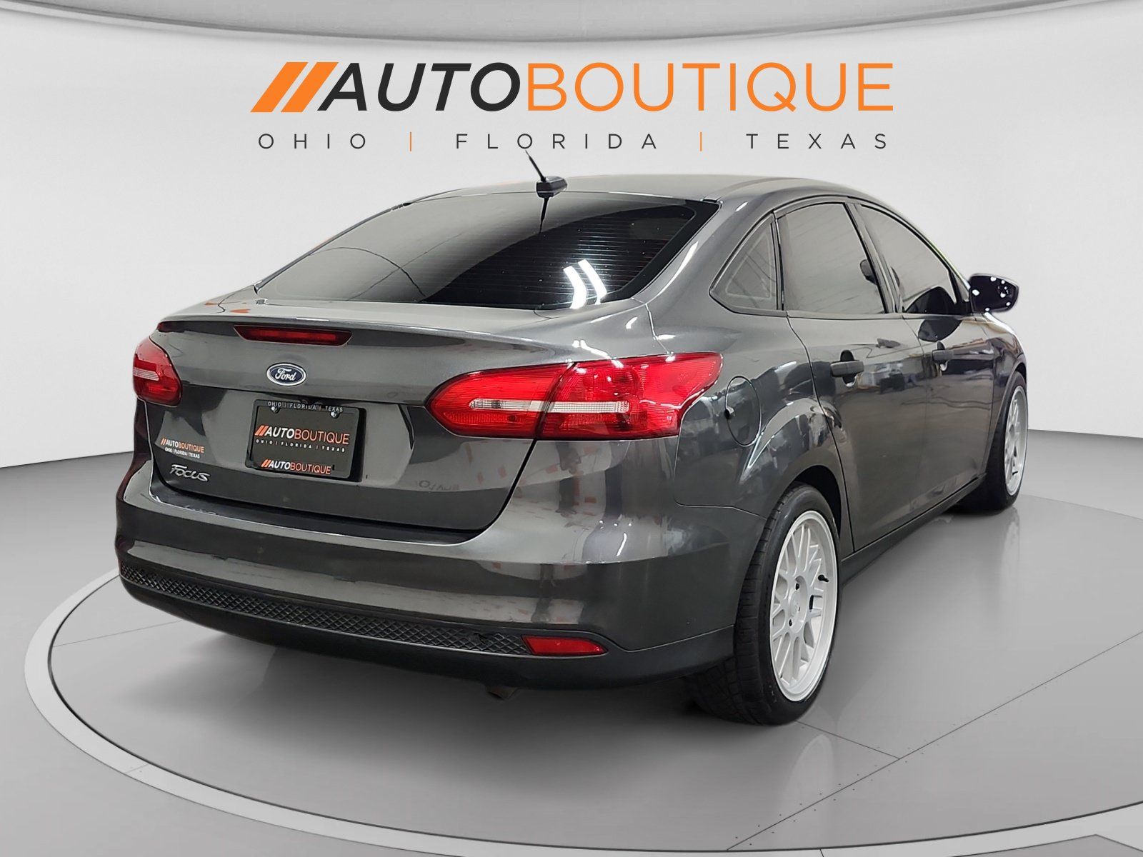 Used 2018 Ford Focus S FWD image 5